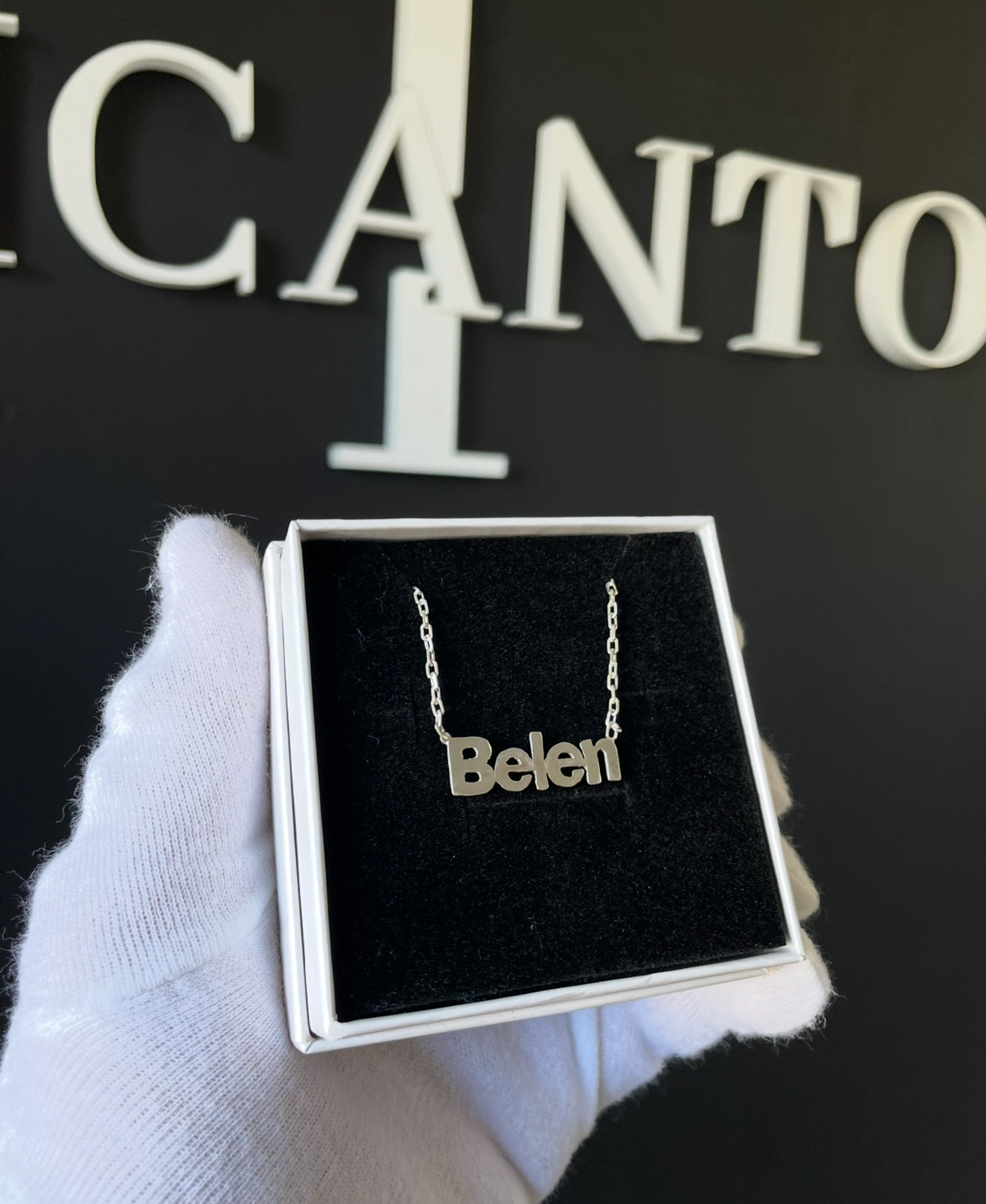 Cadena en Plata con Nombre