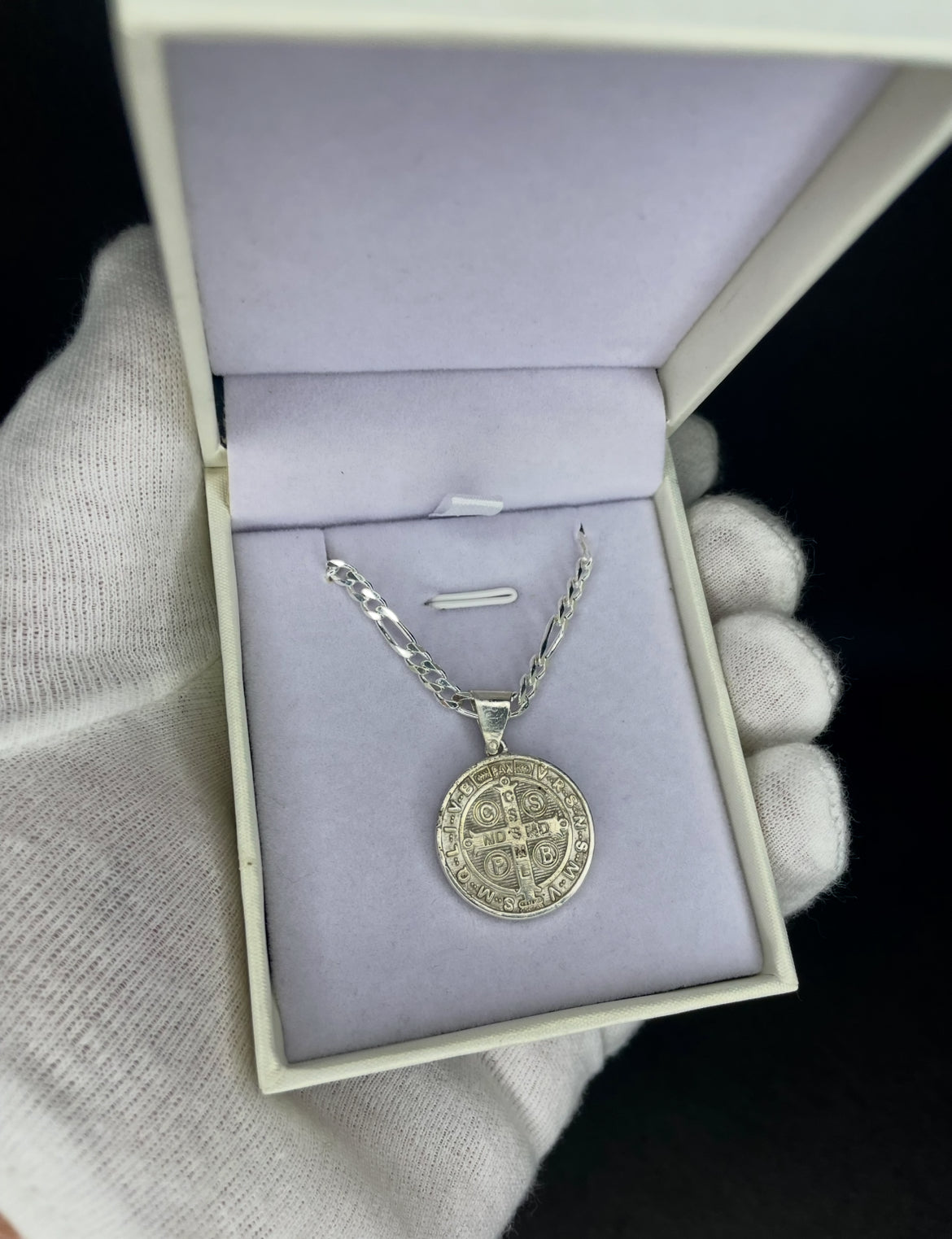 Cadena con Medalla San Benito Plata 925