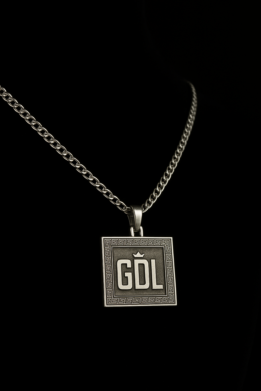 Cadena y Medalla en Plata 925 Personalizado