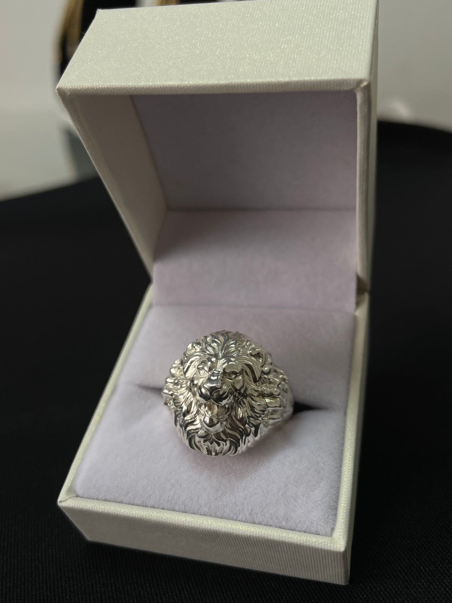 Anillo León en Plata 925