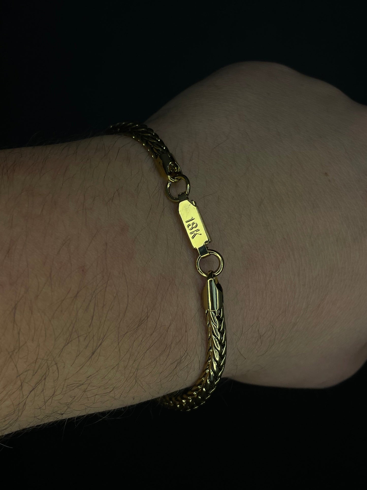 Pulsera Espiga sellada 18K