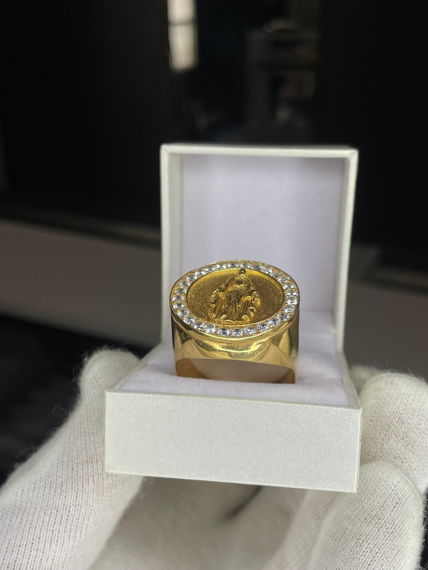 ANILLO VIRGEN XL PLATA BAÑADA EN ORO 18K
