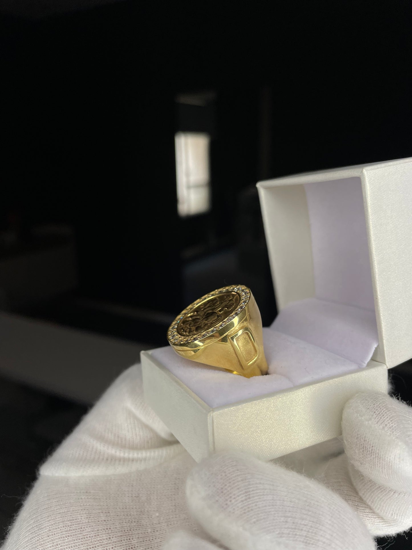 Anillo San Jorge XL con iniciales Plata Enchapada Oro 18K