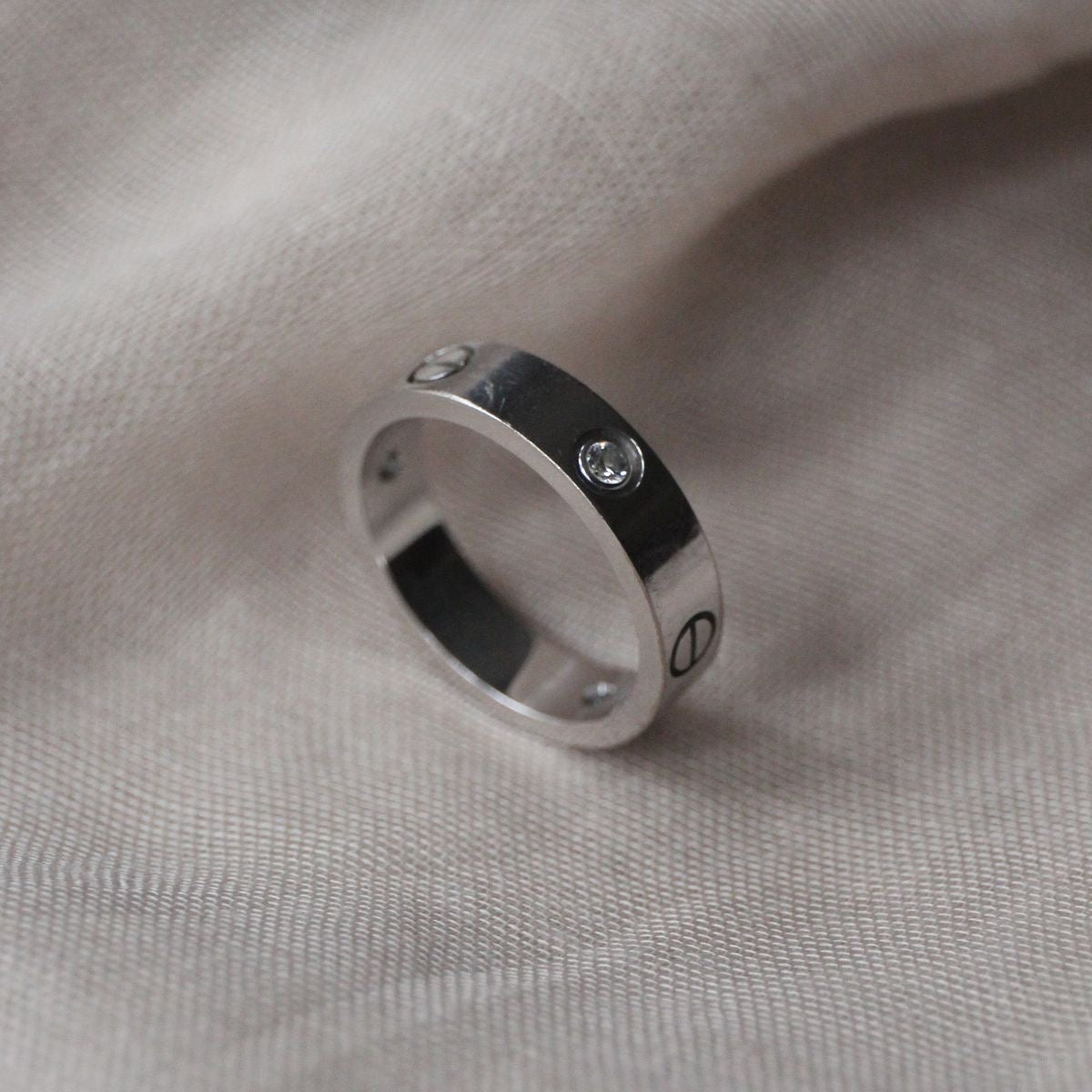 Anillo estilo Cartier Silver con brillantes