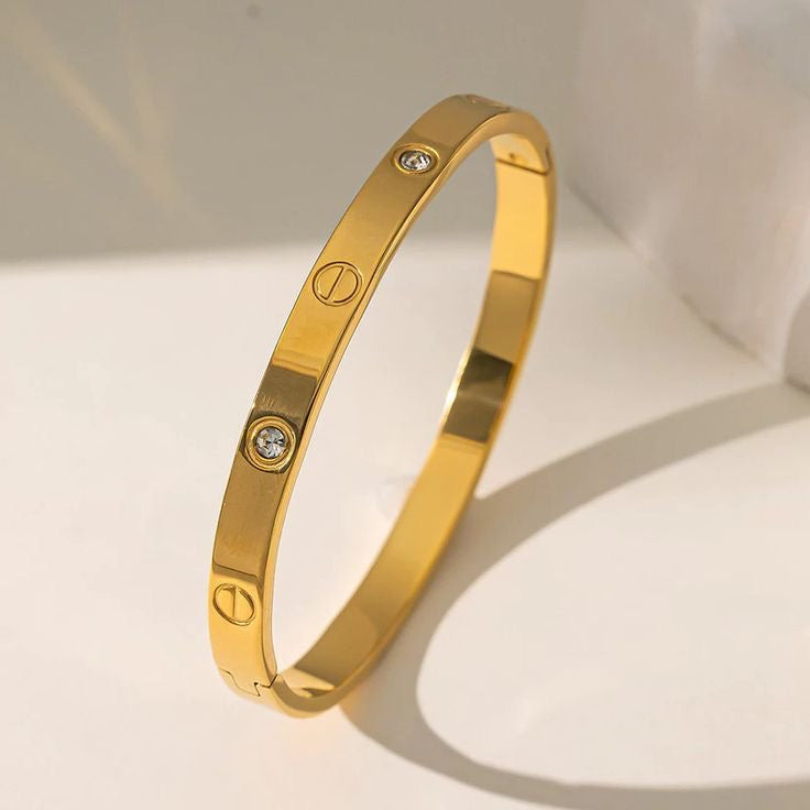 Pulsera estilo Esclava Cartier Gold con Brillantes