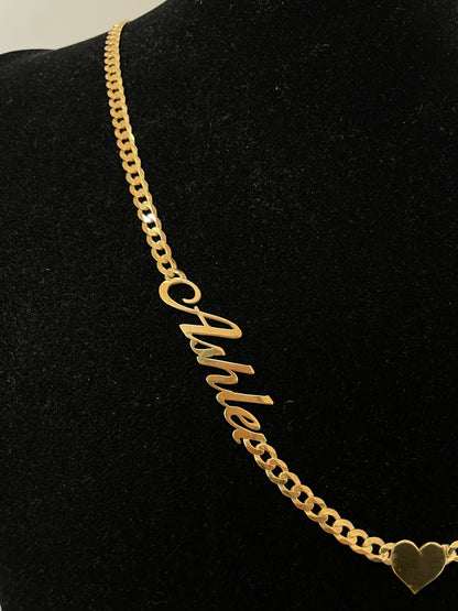 Cadena Nombres y aplique en Plata Italy enchapada en Oro 18k