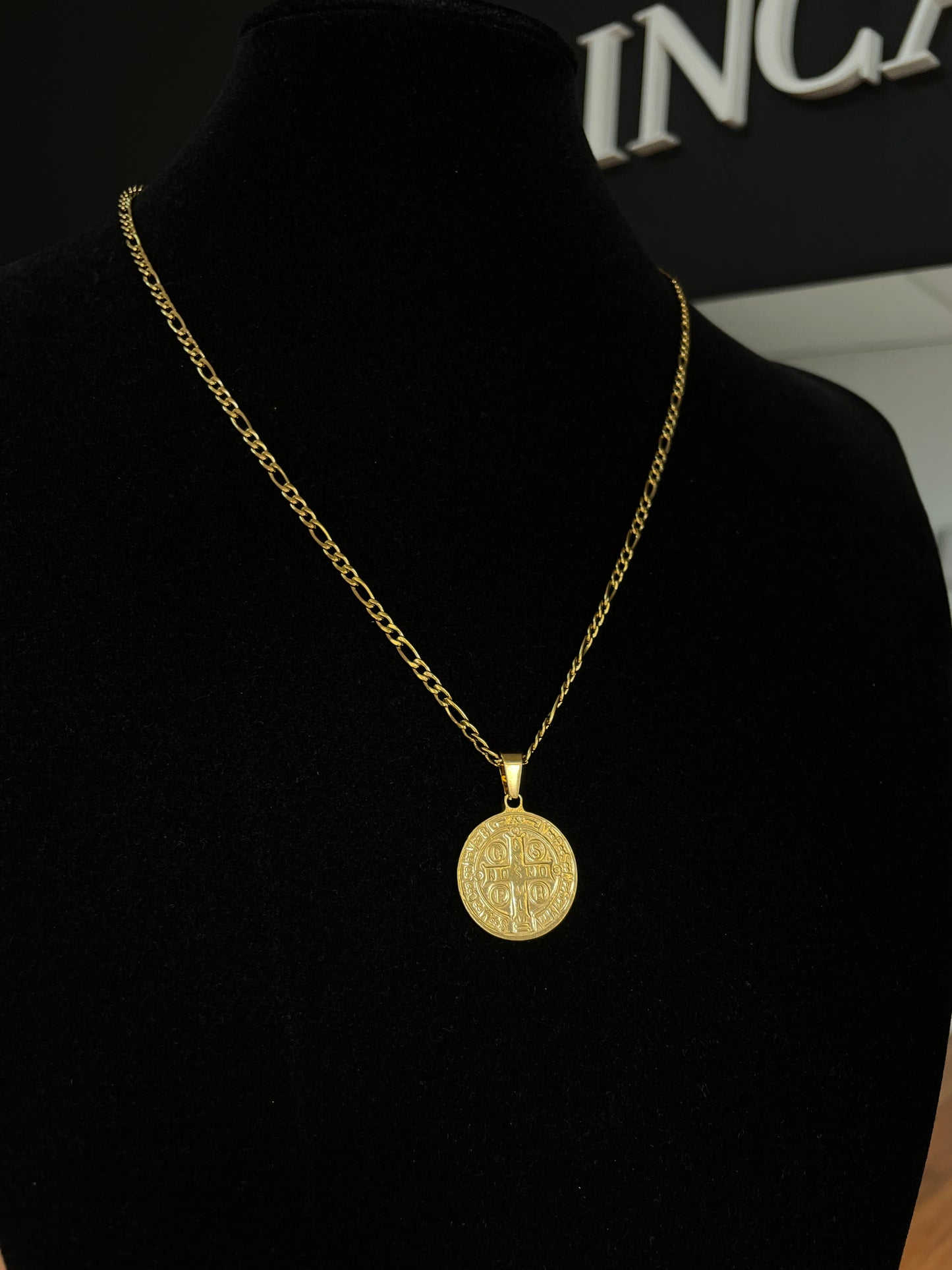 Cadena y medalla SAN BENITO