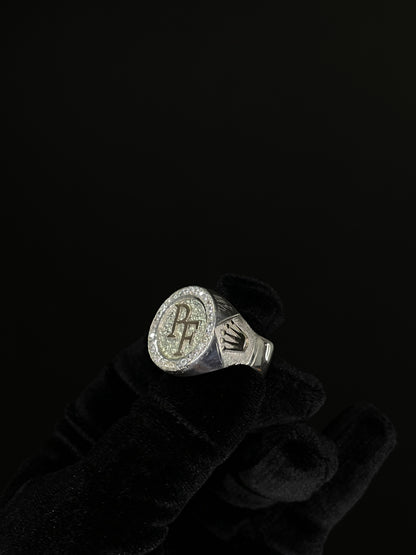 Anillo Macizo en Plata con Letras y Apliques en Oro