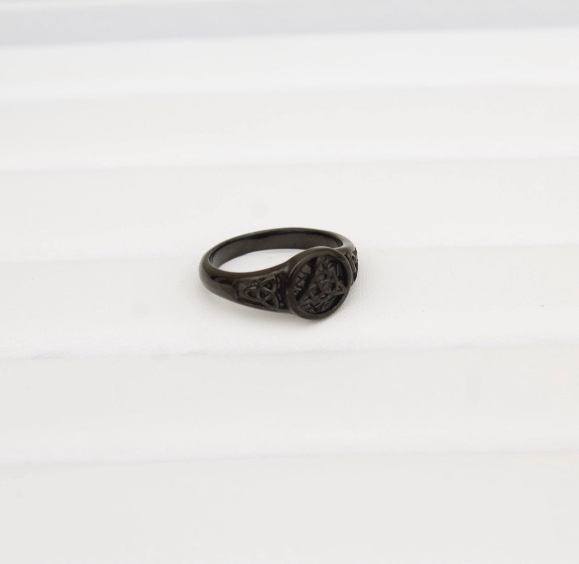 Anillo Viking Black