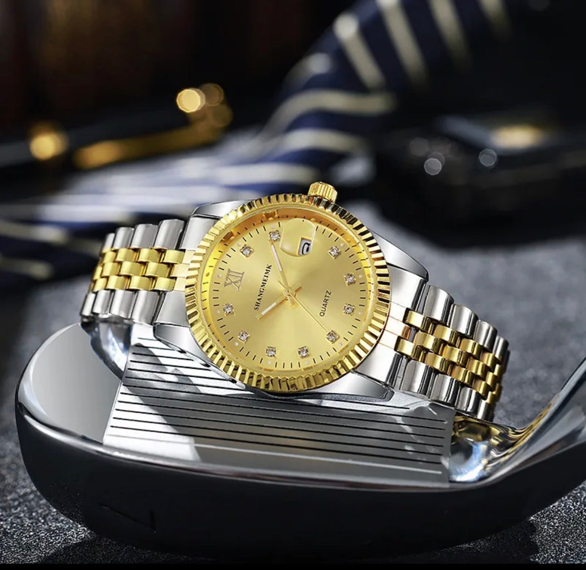 Reloj Classic GOLD