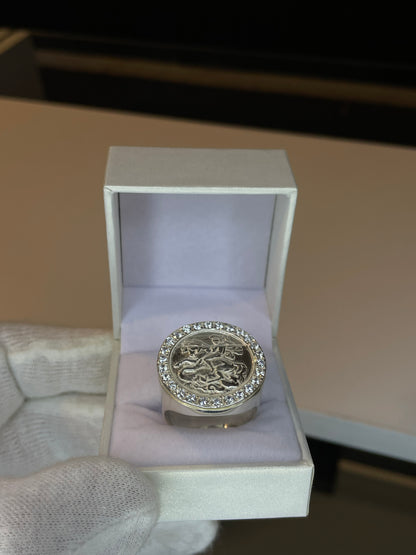 Anillo San Jorge en Plata 925 con incrustaciones