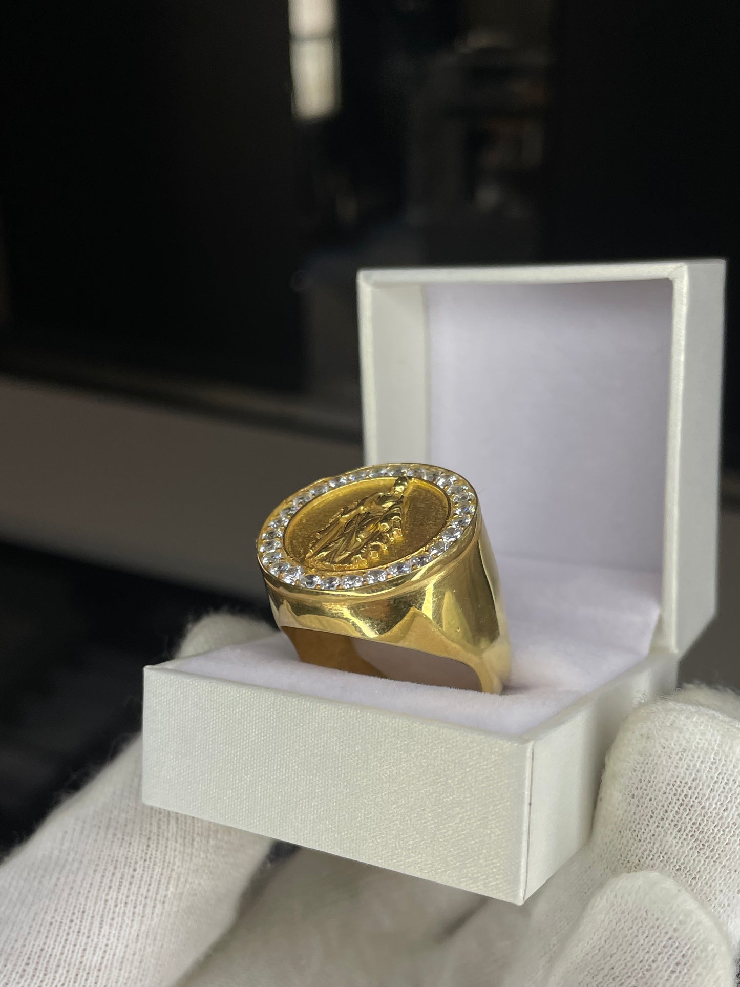 ANILLO VIRGEN XL PLATA BAÑADA EN ORO 18K