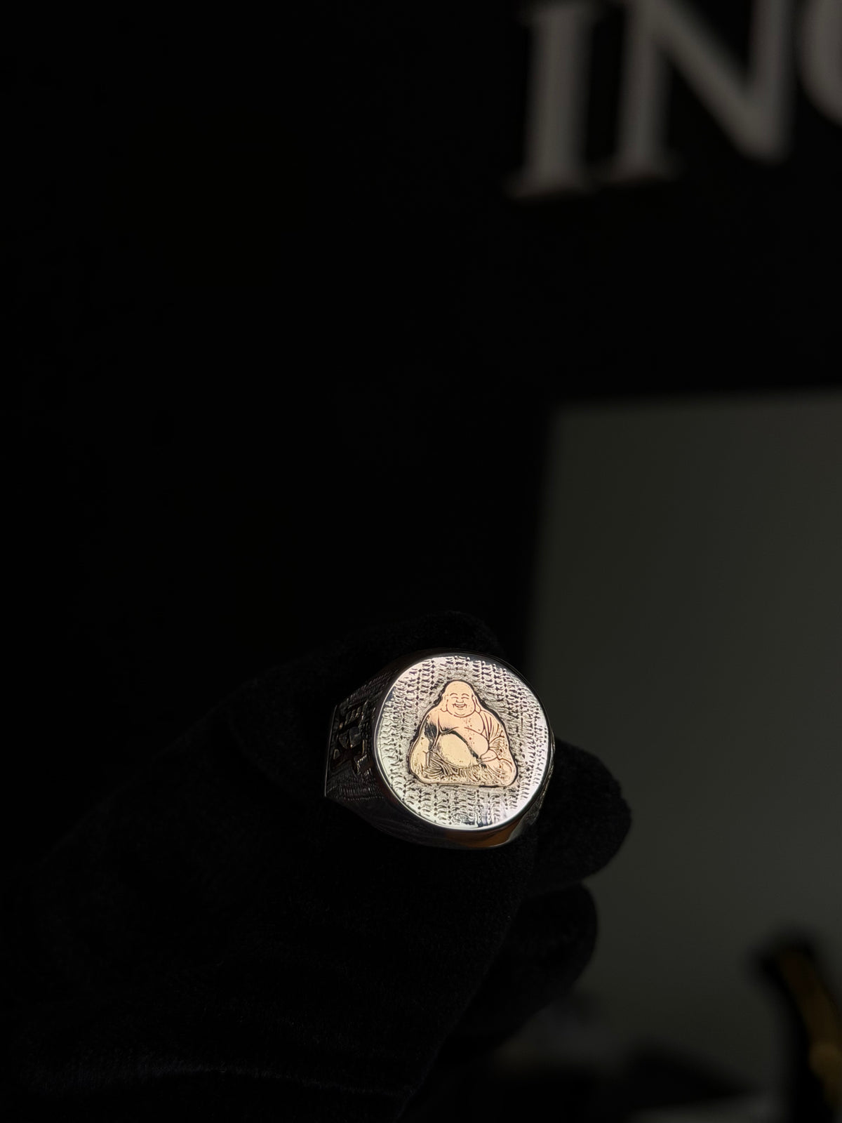 Anillo Personalizado en Plata y Oro Buda