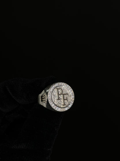 Anillo Macizo en Plata con Letras y Apliques en Oro
