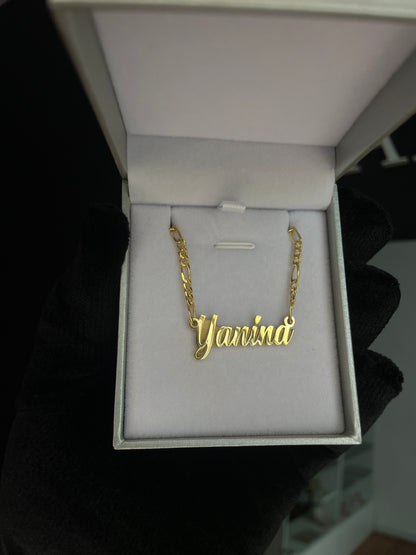 Cadena con Nombre Plata bañada en Oro