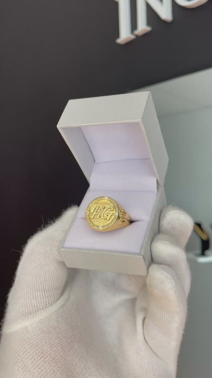 Anillo Sello Personalizado Guarda Griega y piedras Plata 925 enchapada en Oro 18K